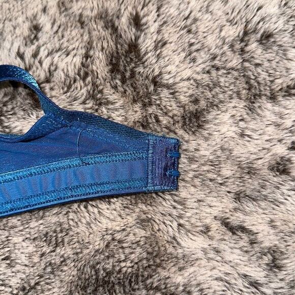 Chantelle Floral Embroidered Blue Underwire Bra | Sz 30D - Picture 7 of 9